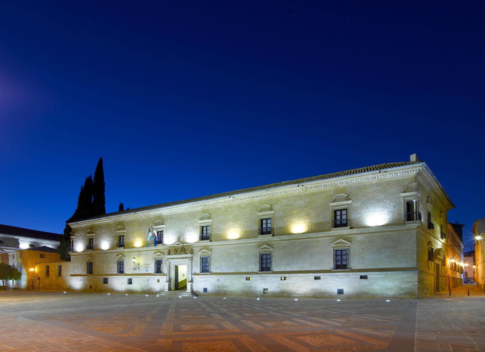 Hotel De 4*